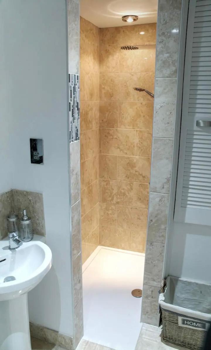 Queensgate Holiday Apartment , Beverley With Parking Zewnętrze zdjęcie