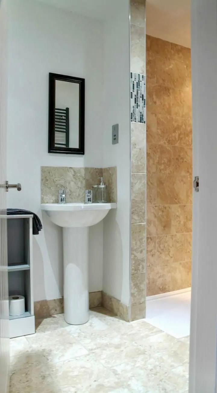 Queensgate Holiday Apartment , Beverley With Parking Zewnętrze zdjęcie